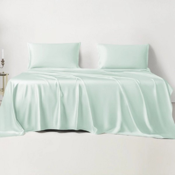 Silk bedding