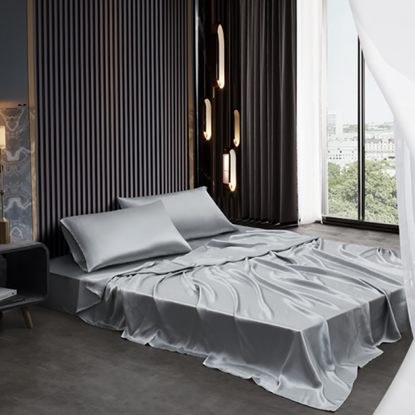 Silk bedding